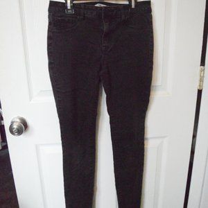 Women's Black Skinny Jeans
